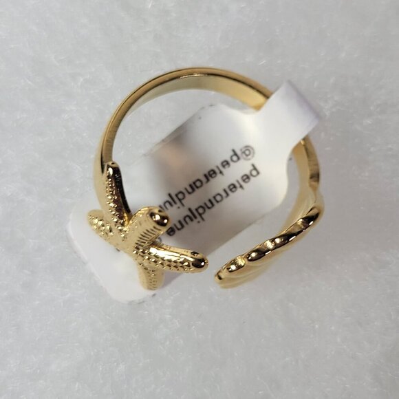 Revolve Peter+June Gold Tone Starfish & Shell Beach Summer Adjustable Ring - Picture 6 of 6
